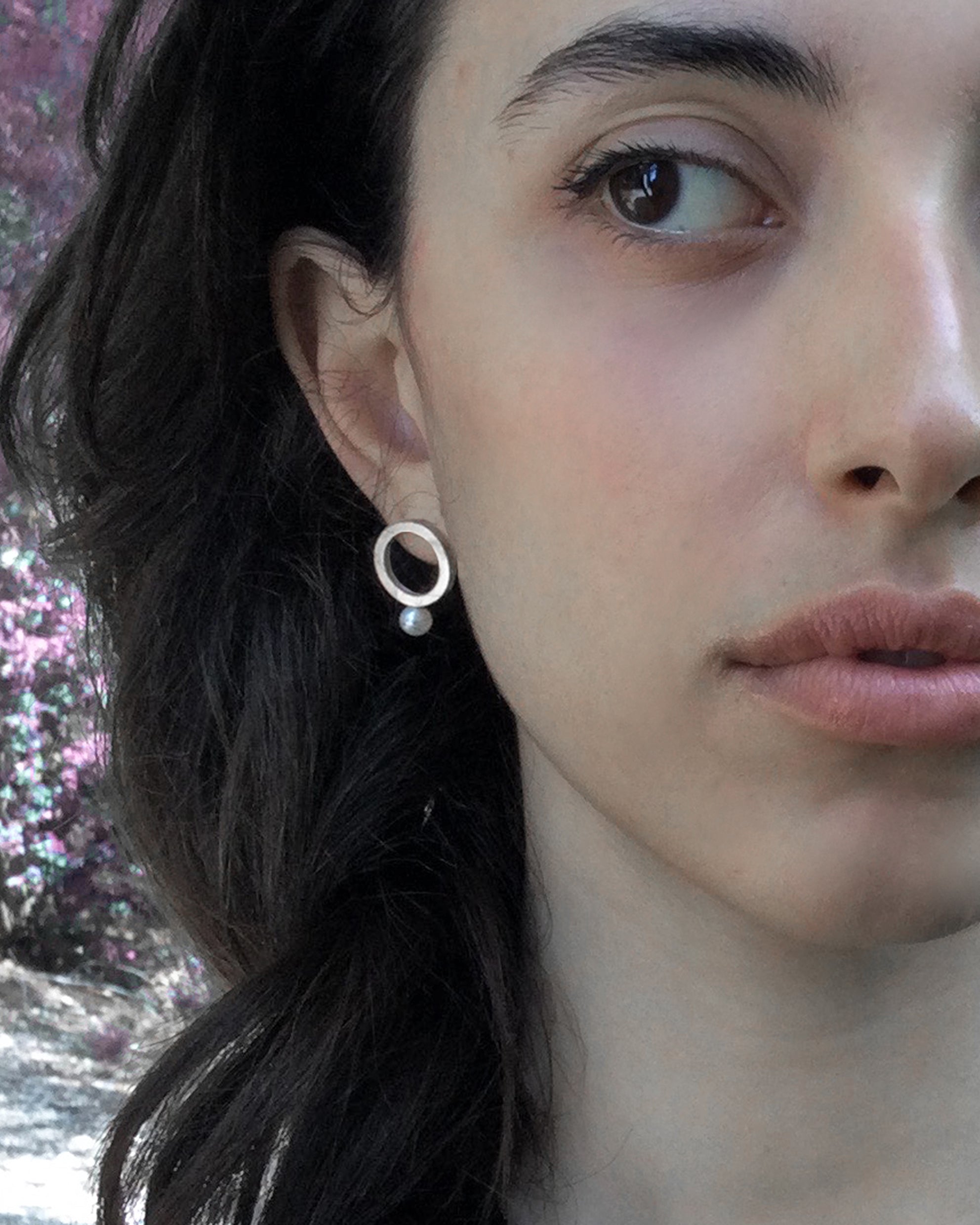 Cornicetta mini orecchini